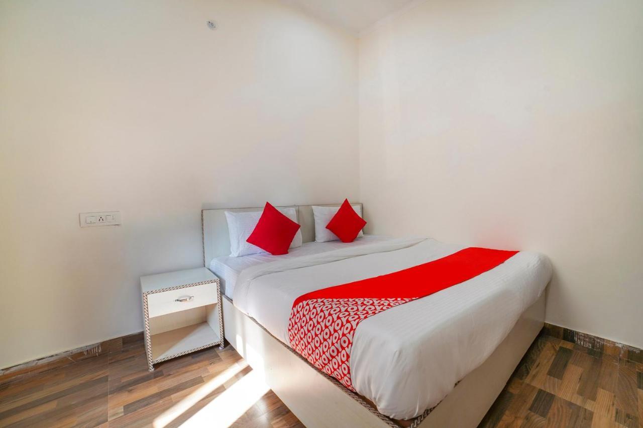 Отель Oyo 67163 Anantham Residency Narendra Nagar Экстерьер фото